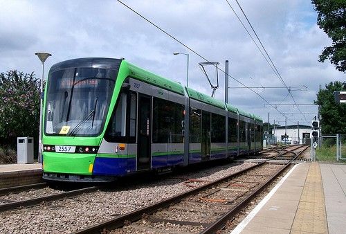London Trams Addington DC switchgear replacement