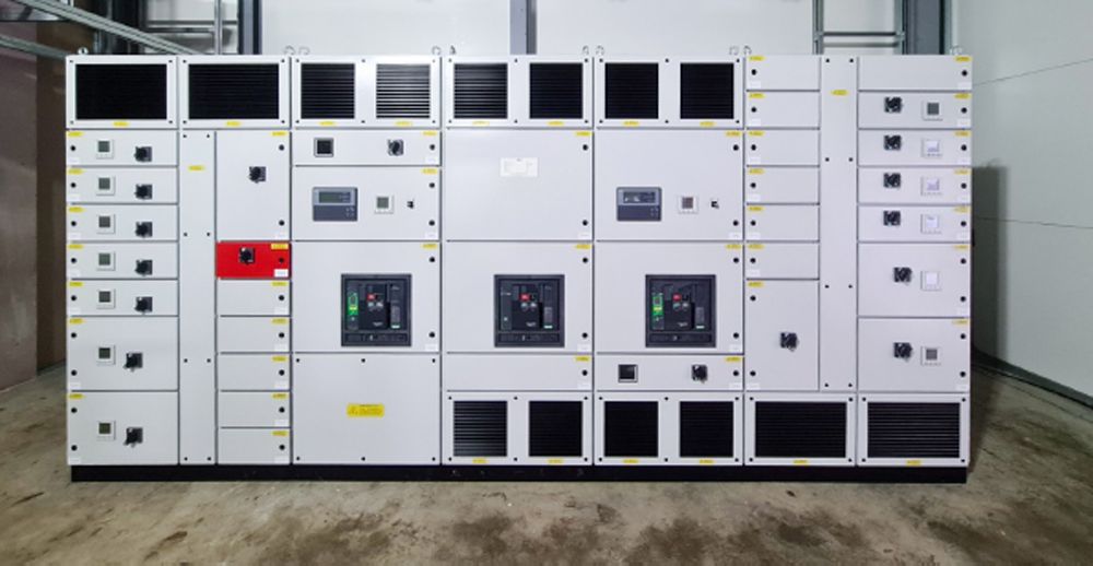 DEIF AGC 150 switchgear controller installation